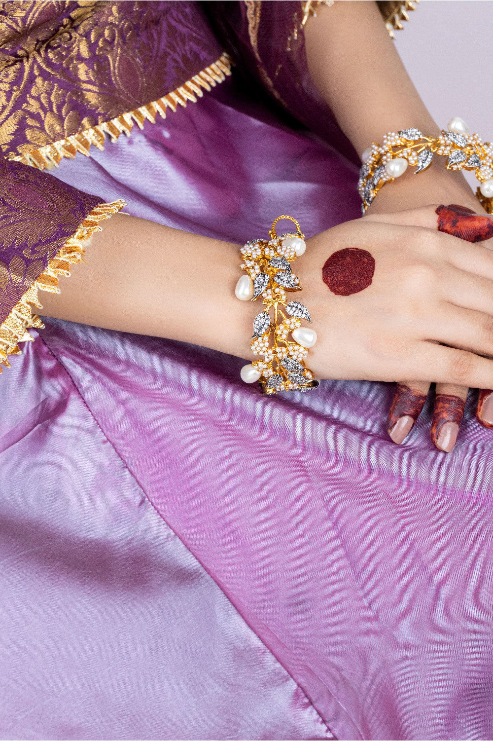 Black Leaves Kara Bangles with White Stones