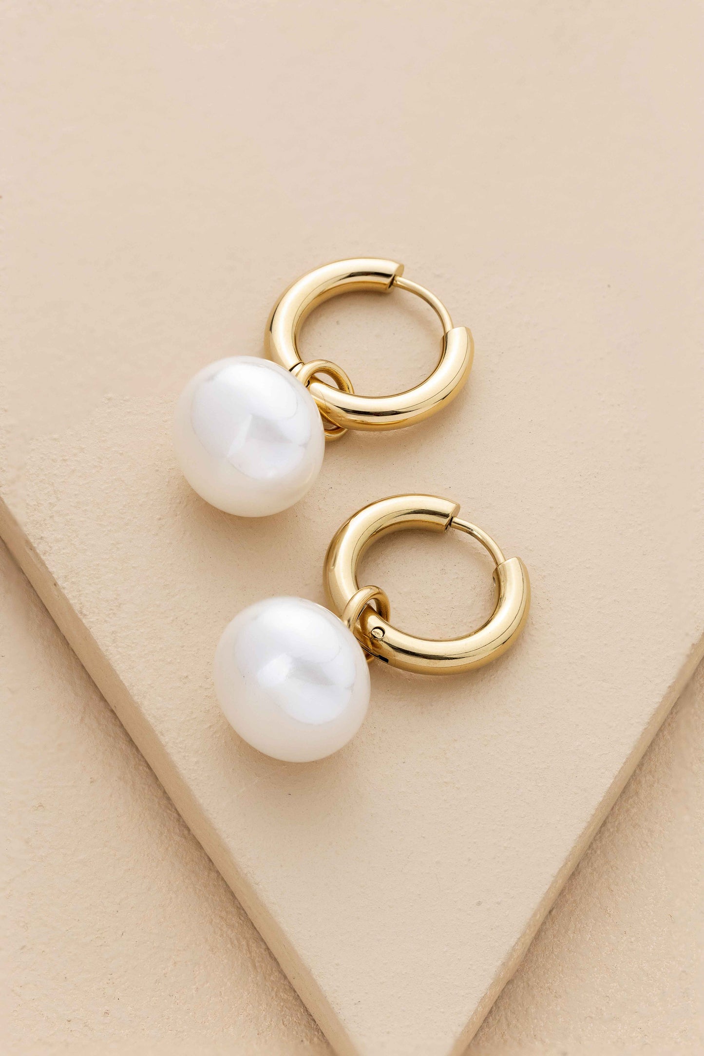 Bauble Pearl Earrings - Gold