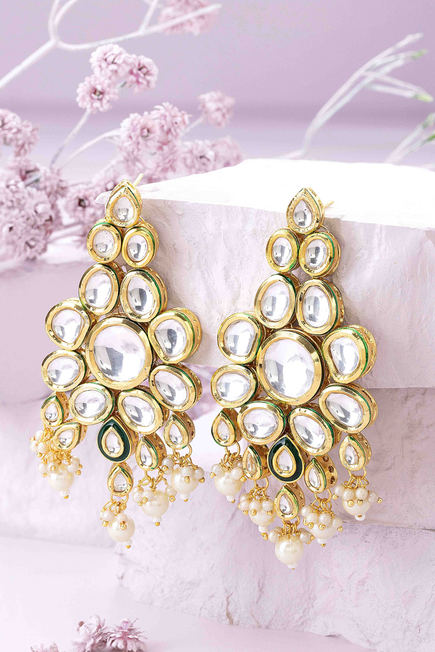 Pebble Kundan Set with White Pearls