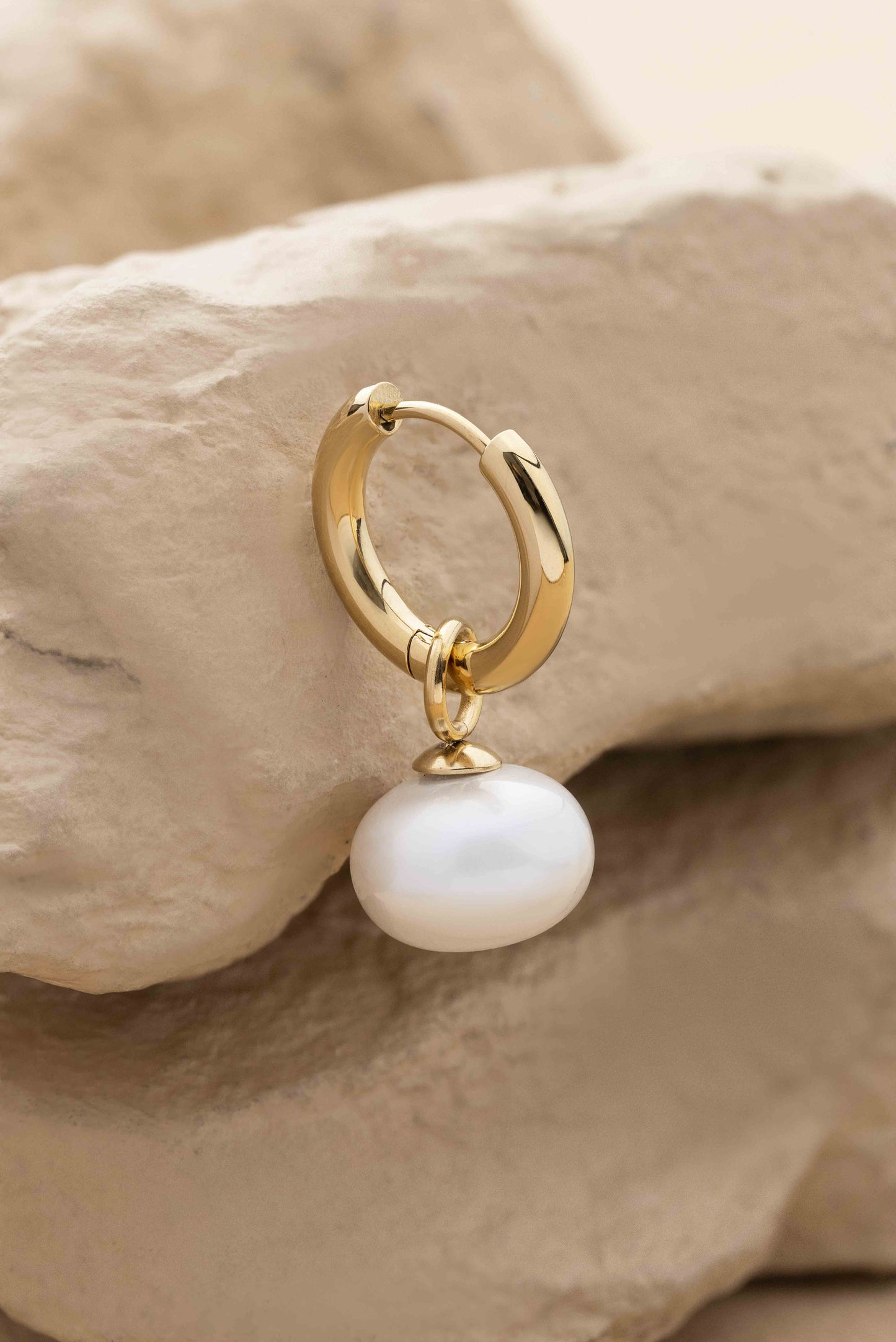 Bauble Pearl Earrings - Gold